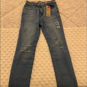 Levi’s 724 high-rise straight light wash jeans